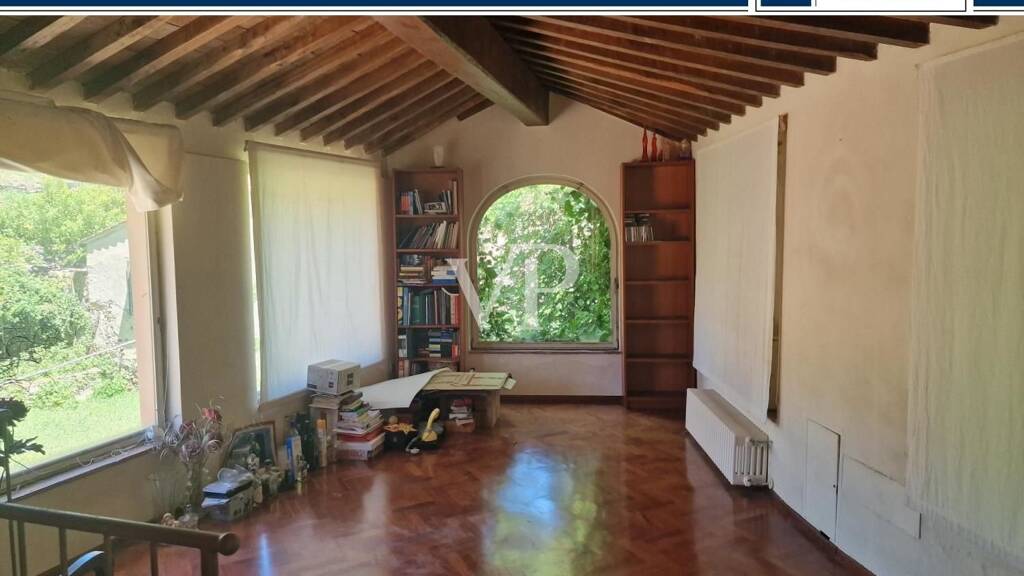 Einfamilienhaus zum Kauf 199.000 € 5 Zimmer 140 m² 2.000 m² Grundstück Via Butese Calci 56011