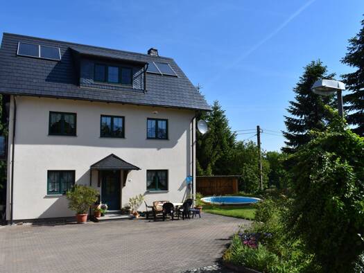 Einfamilienhaus zum Kauf 505.000 € 6 Zimmer 173 m² 3.835 m² Grundstück Ottendorf Lichtenau 09244