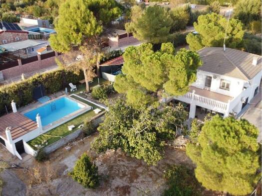 Villa zum Kauf 320.000 € 5 Zimmer 209 m² 2.616 m² Grundstück >C. Rio Guadiana > Villarejo de Salvanés 28590