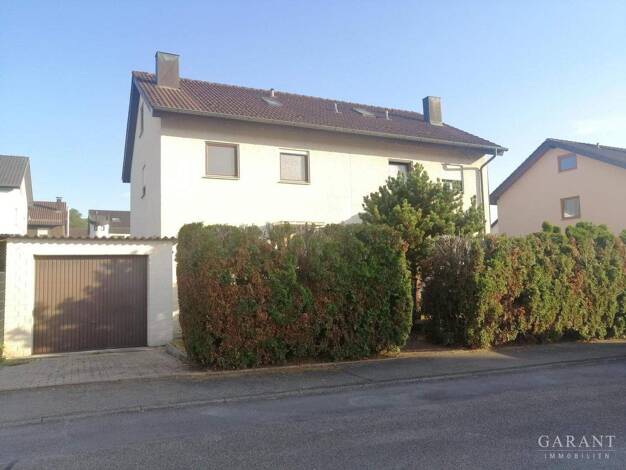 Doppelhaushälfte zum Kauf 329.000 € 4,5 Zimmer 122 m² 292 m² Grundstück Eschenau Obersulm 74182