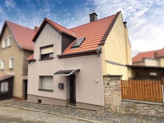 Haus zum Kauf 126.000 € 5 Zimmer 92 m² 110 m² Grundstück frei ab sofort Umpferstedt 99441