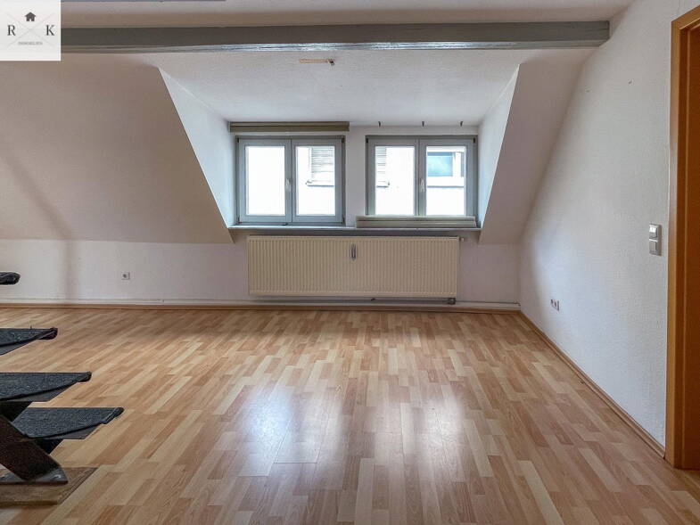 Wohnung zur Miete 910 € 3,5 Zimmer 78,8 m² Dachgeschoss, 2. Geschoss Duttenberg Bad Friedrichshall-Duttenberg 74177