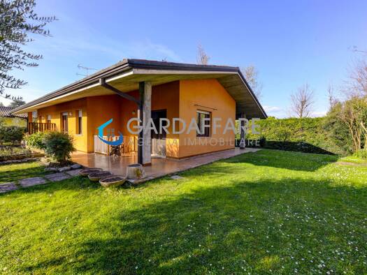 Reihenendhaus zum Kauf 450.000 € 3 Zimmer 204 m² 450 m² Grundstück MANERBA DEL GARDA 25080