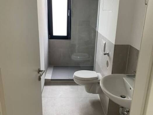 Wohnung zur Miete 528 € 2 Zimmer 33 m² 2. Geschoss frei ab 01.09.2025 Grenzweg 6 Vahrenwald Hannover 30165