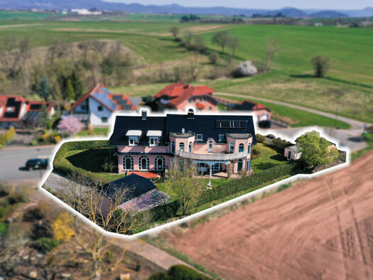 Villa zum Kauf 759.000 € 13 Zimmer 640,4 m² 1.327 m² Grundstück Reichensachsen Wehretal / Reichensachsen 37287
