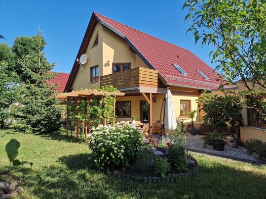 Stadthaus zum Kauf 799.000 € 8 Zimmer 205 m² 812 m² Grundstück frei ab sofort Holzhausen Südost 04288