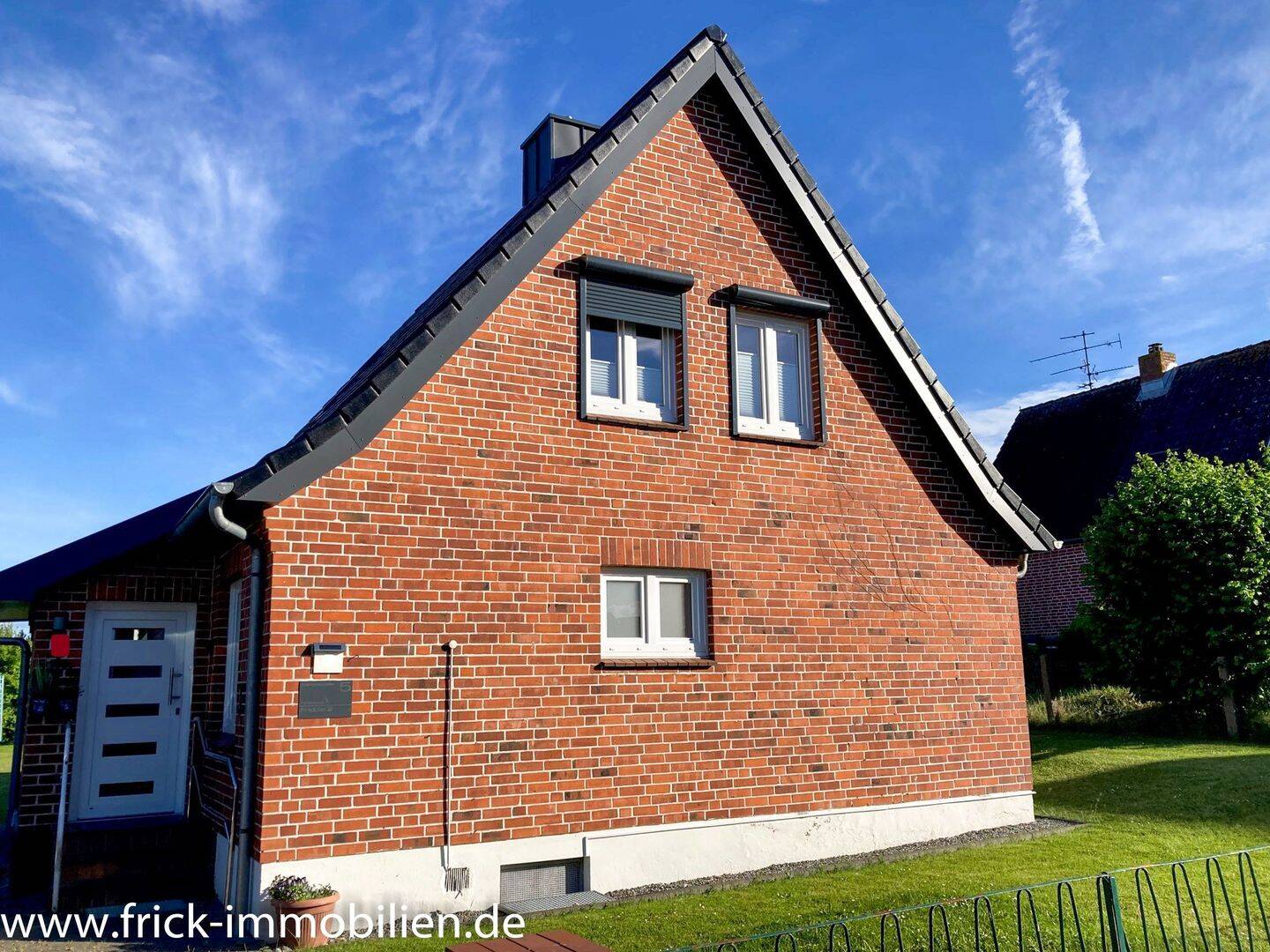 Einfamilienhaus zum Kauf – pohled 2