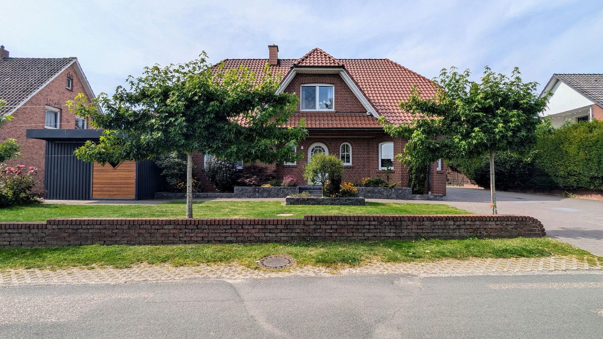 Mehrfamilienhaus zum Kauf provisionsfrei 535.000 € 10 Zimmer 337 m²<br/>Wohnfläche 1.316 m²<br/>Grundstück Rüschendorf DAMME 49401