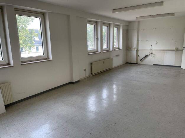 Bürofläche zur Miete provisionsfrei 2.580 € 516 m² Bürofläche Sankt Töniser Straße Kempener Feld/Baakeshof Krefeld 47803