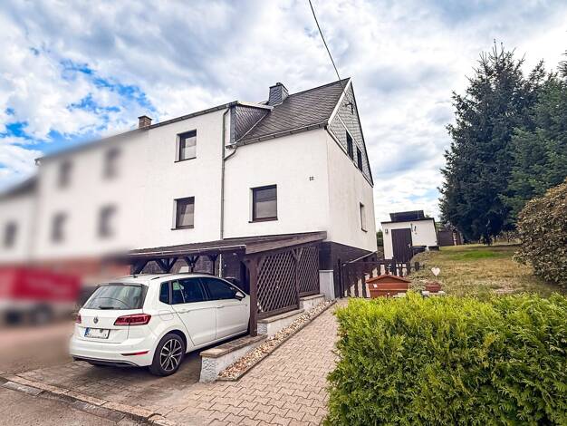 Doppelhaushälfte zum Kauf 280.000 € 4 Zimmer 100 m² 500 m² Grundstück Niederplanitz Zwickau 08062