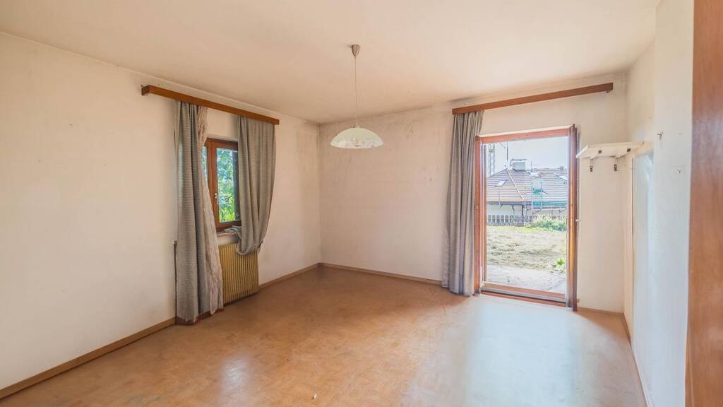 Haus zum Kauf 750.000 € 6 Zimmer 263 m² frei ab sofort Montan