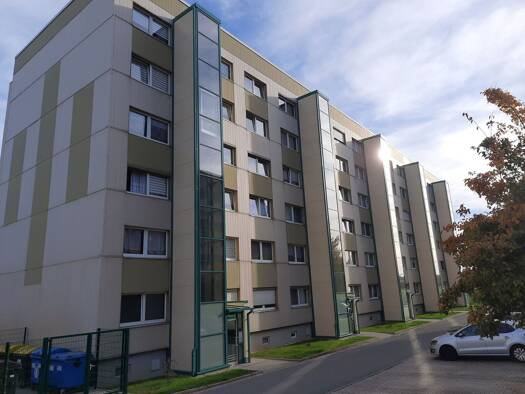 Studio zur Miete 209 € 1 Zimmer 34,8 m² 4. Geschoss frei ab sofort Grüner Weg 32 Crimmitschau 08451