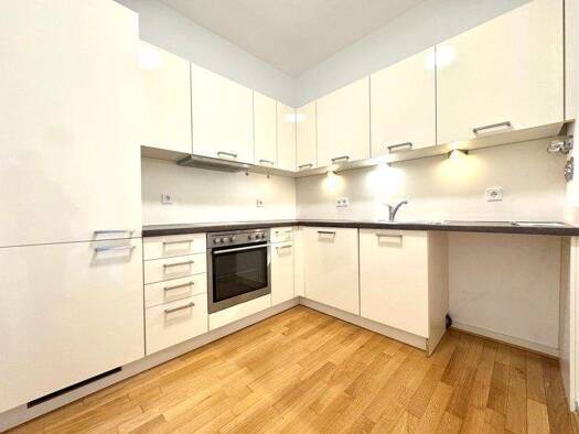 Wohnung zur Miete 812 € 3 Zimmer 55 m² 3. Geschoss frei ab 21.03.2026 Prager Straße 12 a Reudnitz-Thonberg Leipzig 04103