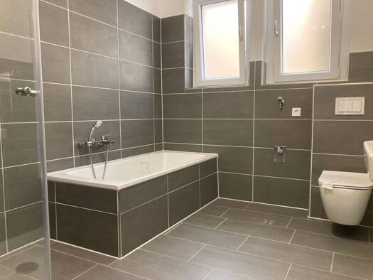 Wohnung zur Miete 595 € 2 Zimmer 56,5 m² 1. Geschoss frei ab 16.09.2026 Hurterstr. 10 Frohnhausen Stadtbezirk III 45144
