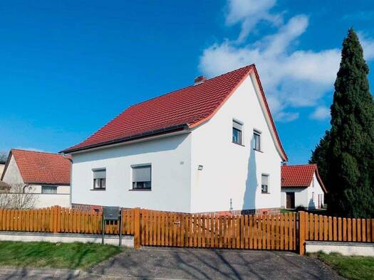 Einfamilienhaus zum Kauf 248.000 € 5 Zimmer 130 m² 4.186 m² Grundstück Kahla Plessa 04928