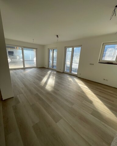 Wohnung zur Miete 990 € 2,5 Zimmer 75 m² frei ab sofort Bietingen Gottmadingen 78244