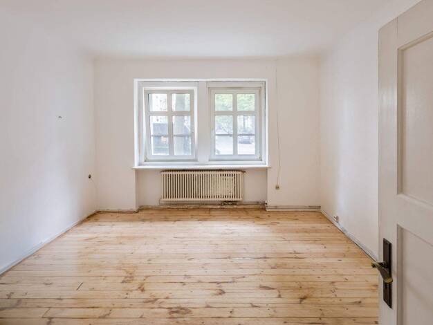 Wohnung zum Kauf 249.000 € 2,5 Zimmer 63 m² EG Alarichstraße 3 Tempelhof Berlin 12105
