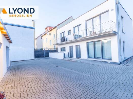 Mehrfamilienhaus zum Kauf 695.000 € 7 Zimmer 177 m² 691 m² Grundstück Radewell-Osendorf Süd 06132