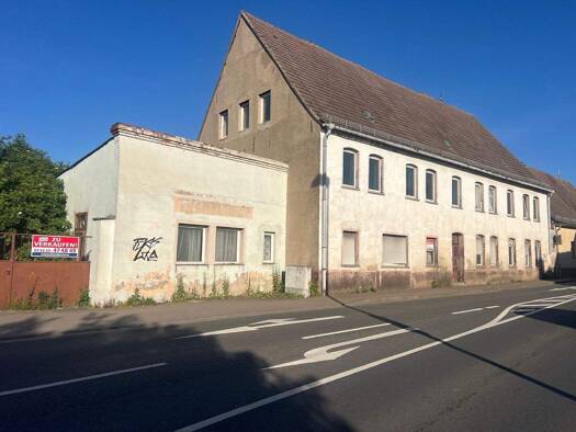 Mehrfamilienhaus zum Kauf 99.000 € 360 m² 967 m² Grundstück Könnern Könnern 06420
