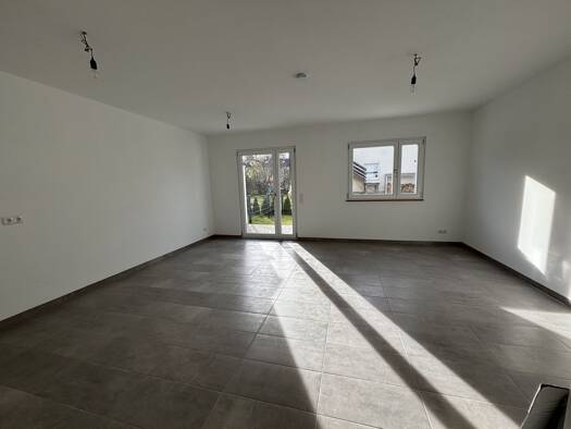 Reihenmittelhaus zur Miete - Erstbezug 1.990 € 6 Zimmer 156 m² 100 m² Grundstück Pfaffenhofen 83135