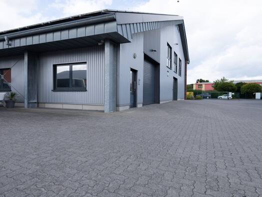 Lagerhalle zur Miete 789 € 93 m² Lagerfläche Albersdorf 25767