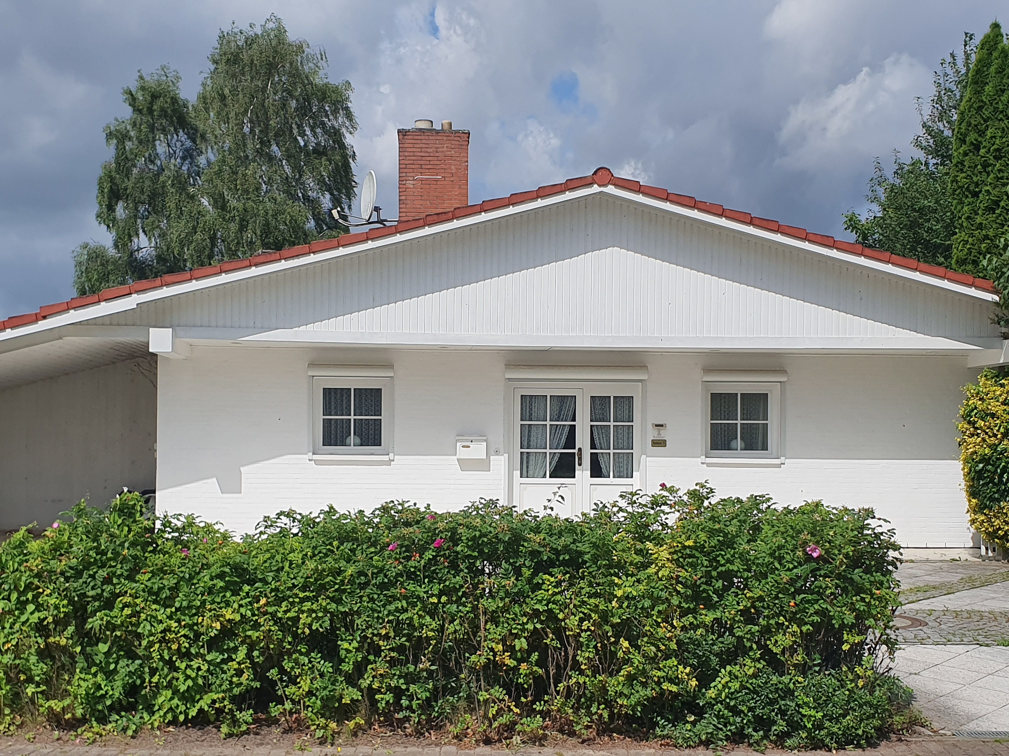 Bungalow zum Kauf 480.000 € 3 Zimmer 103,5 m²<br/>Wohnfläche 684 m²<br/>Grundstück ab sofort<br/>Verfügbarkeit Heidekamp 23858