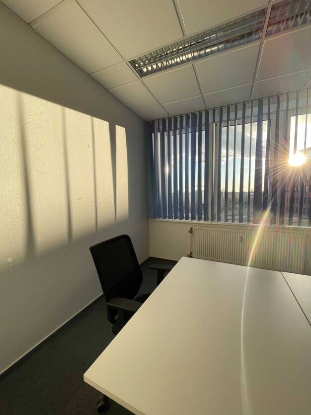 Bürofläche zur Miete provisionsfrei 600 € 33 m² Bürofläche Breitenbachstraße Borsigwalde Berlin 13403