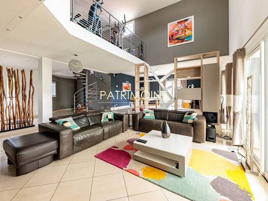 Haus zum Kauf 699.999 € 250 m² 1.797 m² Grundstück Decré-Cathédrale Nantes 44000