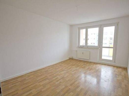 Wohnung zur Miete 377 € 3 Zimmer 60,7 m² 3. Geschoss Mannheimer Str. 12 Südstadt Halle (Saale) 06128