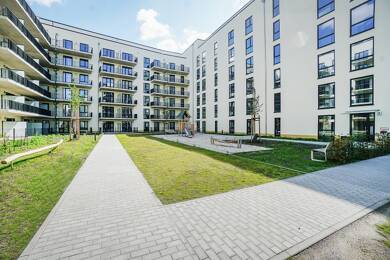 Wohnung zur Miete 1.860 € 4 Zimmer 97 m² Heinrich-Hertz-Straße 10 Siemensstadt Berlin 13629