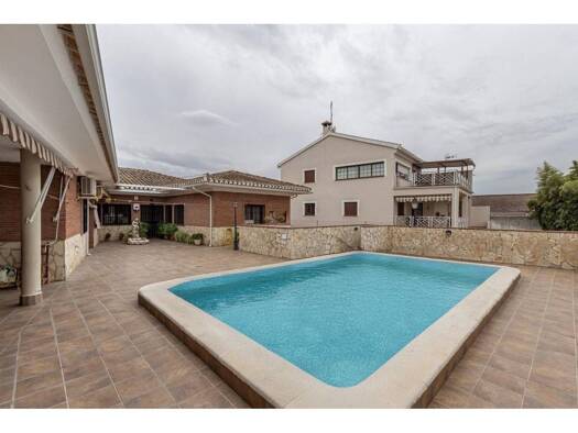 Chalet zum Kauf 360.000 € 4 Zimmer 302 m² 435 m² Grundstück Santa Fe 18330