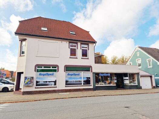 Haus zum Kauf 329.000 € 7 Zimmer 151 m² Heide Heide 25746