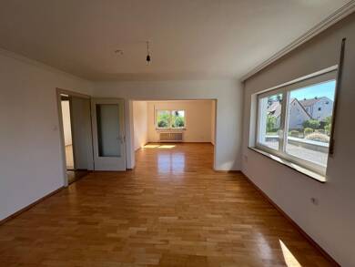Wohnung zur Miete 720 € 2 Zimmer 74 m² Geschoss 1/2 frei ab sofort Roth Roth 91154