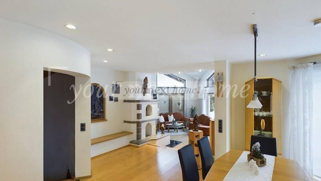 Einfamilienhaus zum Kauf 395.000 € 9 Zimmer 241 m² 527 m² Grundstück Oberbexbach Bexbach 66450