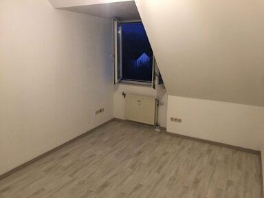 Wohnung zur Miete 210 € 1 Zimmer 17 m² 5. Geschoss frei ab 01.01.2025 Gartenstr. 62 Wesertor Kassel 34125