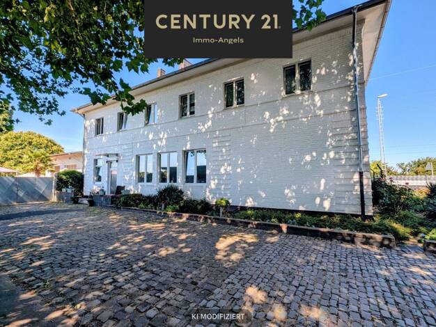 Mehrfamilienhaus zum Kauf als Kapitalanlage geeignet 699.000 € 10 Zimmer 654 m² 2.621 m² Grundstück Herrath West 41189