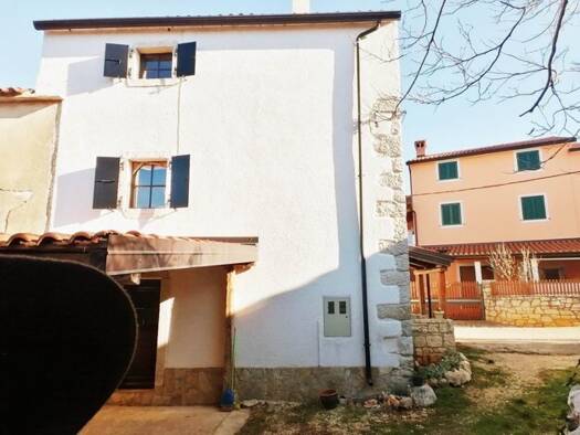 Einfamilienhaus zum Kauf 150.000 € 2 Zimmer 96 m² 120 m² Grundstück Umag 52470