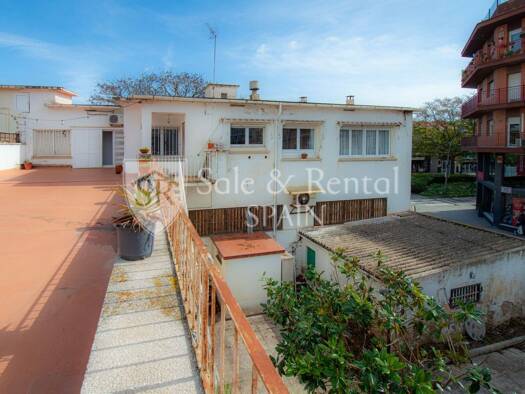 Haus zum Kauf 470.000 € 558 m² 526 m² Grundstück Malgrat de Mar 08380