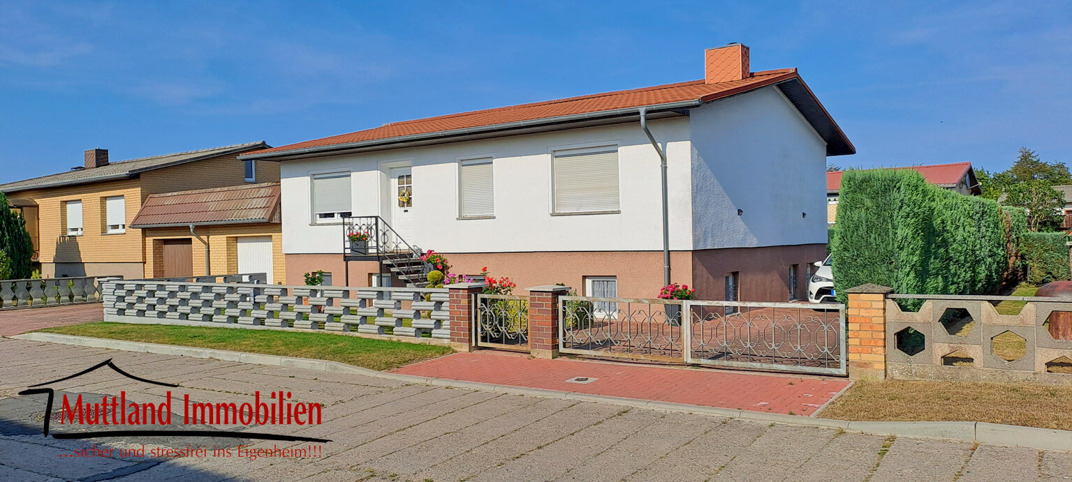 Bungalow zum Kauf 190.000 € 4 Zimmer 110 m²<br/>Wohnfläche 550 m²<br/>Grundstück Grimmen Grimmen 18507