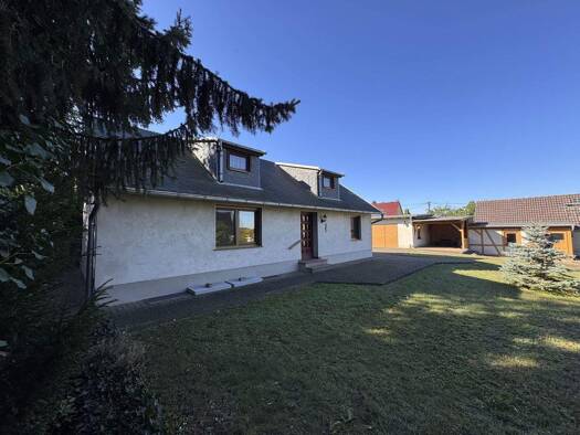 Haus zum Kauf 95.000 € 2,5 Zimmer 60 m² 1.081 m² Grundstück frei ab sofort Sitzenroda Schildau 04889