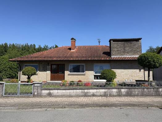 Einfamilienhaus zum Kauf 195.000 € 4 Zimmer 119 m² 789 m² Grundstück Blomberg Blomberg 32825