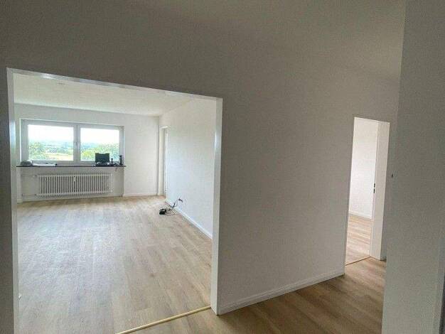 Wohnung zur Miete 565 € 4,5 Zimmer 25 m² Markdorf 88677