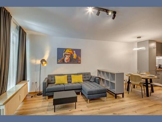 Wohnung zur Miete auf Zeit 2.350 € 2 Zimmer 65 m² Thalk.Obersendl.-Forsten-Fürstenr.-Solln München 81479