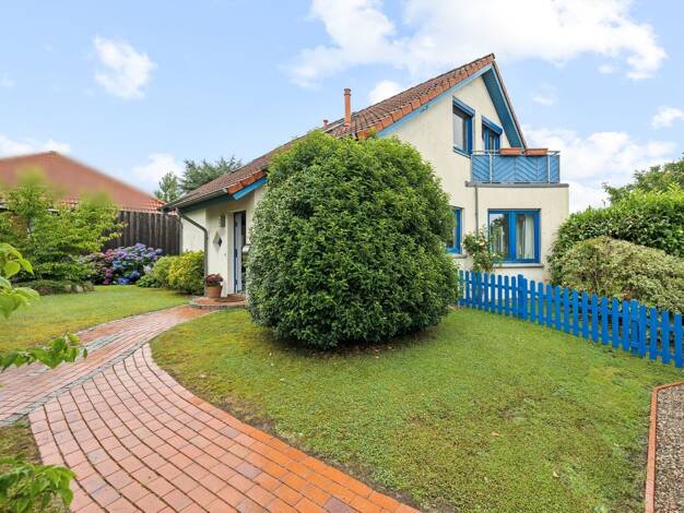 Einfamilienhaus zum Kauf 429.000 € 4 Zimmer 104,8 m² 833 m² Grundstück Holtsee 24363