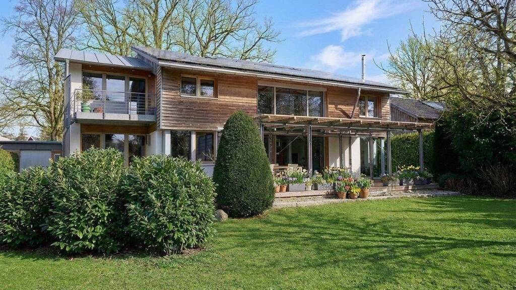 Einfamilienhaus zum Kauf 1.285.000 € 8 Zimmer 327 m² 1.022 m² Grundstück Hoisdorf 22955