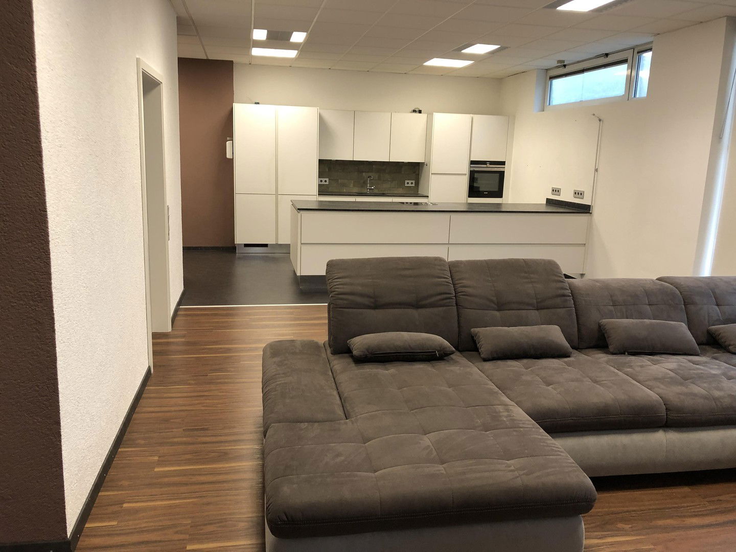 Wohnung zum Kauf provisionsfrei 447.000 € 4,5 Zimmer 149 m²<br/>Wohnfläche EG<br/>Geschoss Dellmensingen Erbach 89155