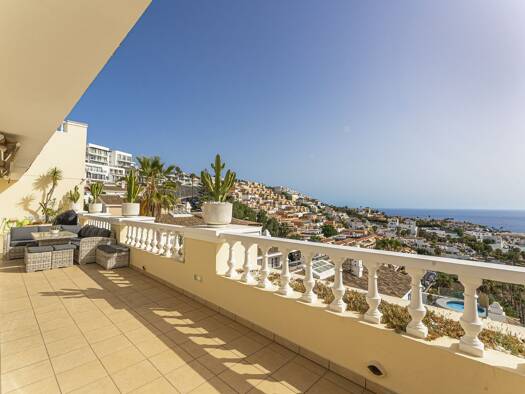 Villa zum Kauf 1.878.000 € 10 Zimmer 341 m² 867 m² Grundstück Costa Adeje-Playas De Fañabe / San Eugenio 38660