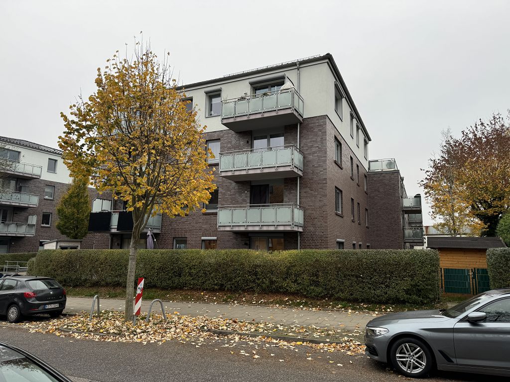 Wohnung zur Miete 1.168 € 3 Zimmer 81 m²<br/>Wohnfläche 2.<br/>Geschoss 01.04.2025<br/>Verfügbarkeit Wilstorf Hamburg 21079