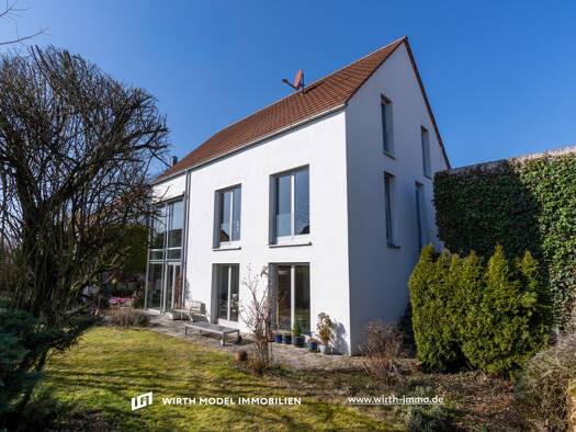 Haus zum Kauf 640.000 € 7 Zimmer 201 m² 575 m² Grundstück Nordöstlicher Stadtteil Schweinfurt 97422