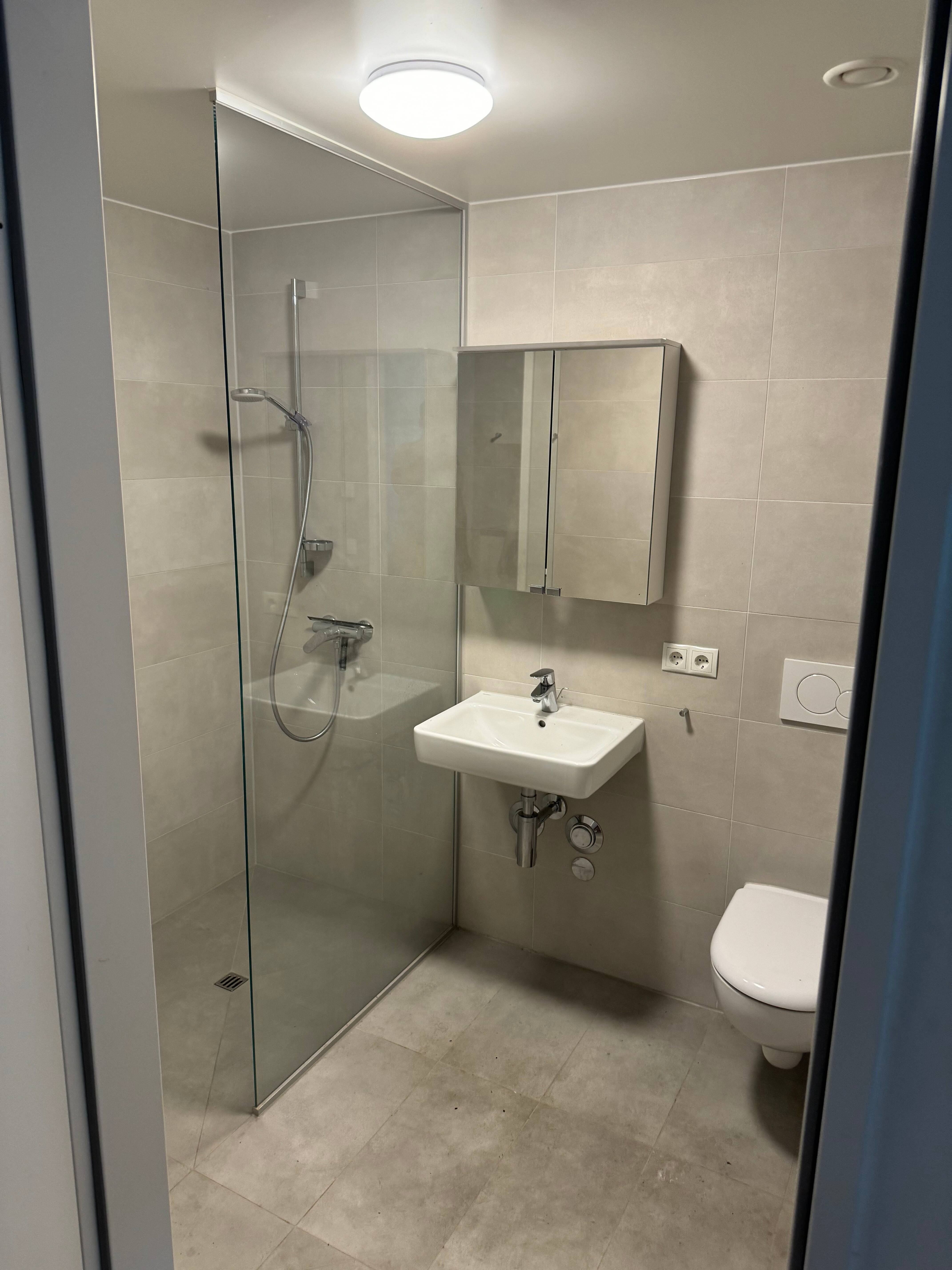 Voll möbliertes Apartment im Vita Home Wohnhaus mit gemeinsamer Rooftop Dachterrasse – Carl-Benz-Straße 128, 68159 Mannheim – Vorschaubild 5